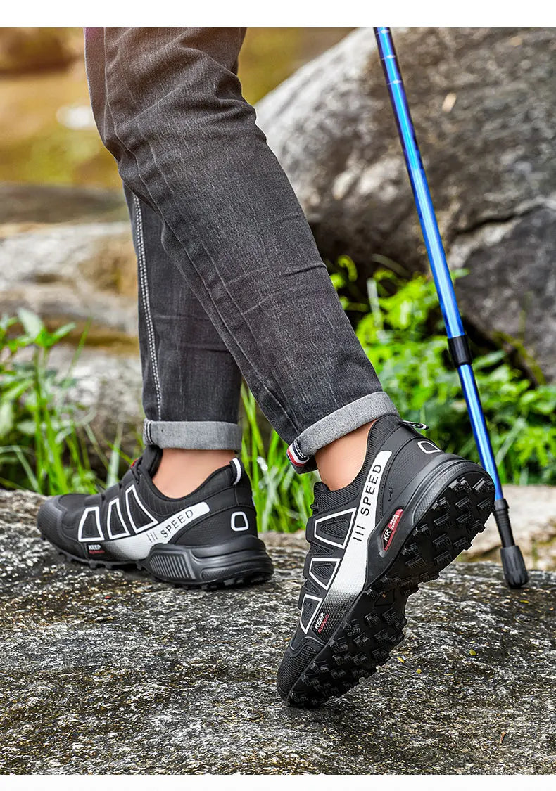 Lightweight Outdoor Hiking Shoes