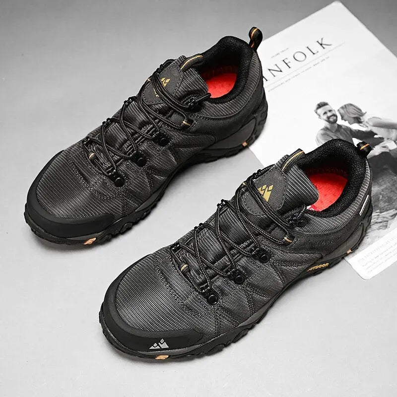 Four-Season Men's Hiking Shoes